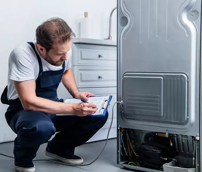 Why Southaven, MS Homeowners Choose Appliance Repair Southaven for Refrigerator Leak Repair?